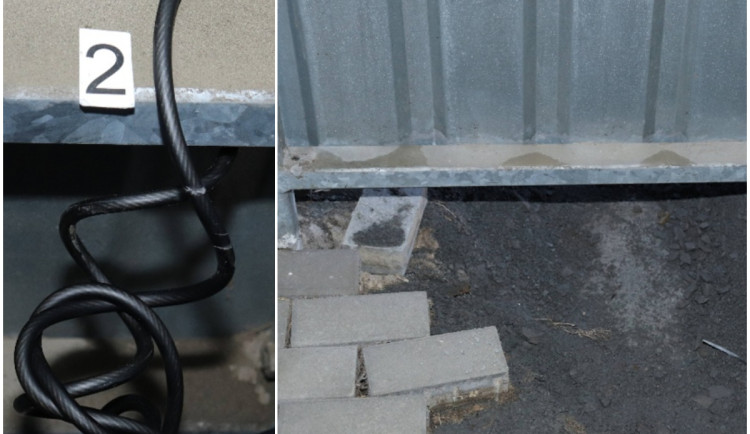 Lhal policistům. Zloděj v Orlové se prokopal do kolárny, aby ukradl koloběžku