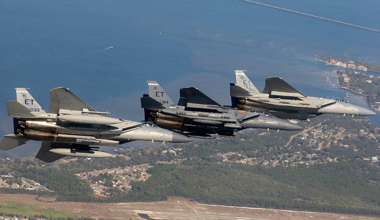 USAF více než zdvojnásobí plánovaný počet F-15EX