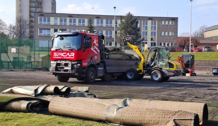 Český Těšín dává hřištím nový život. Chce je otevřít veřejnosti