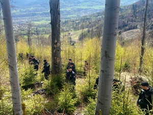 VIDEO: V horách se ztratili cyklisté i maminka jednoho z nich. Naštěstí šlo o cvičení