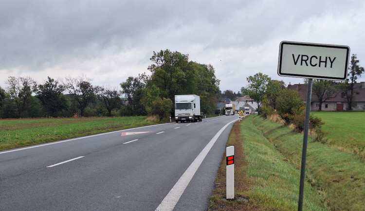 V obci Vrchy na Novojičínsku začala oprava silnice I/57, je tam omezení