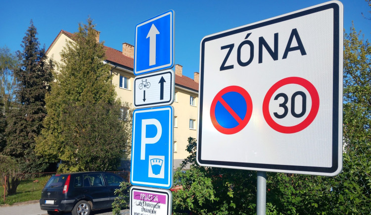Soboty bez placení. Jihlava změní parkování ve vybraných zónách