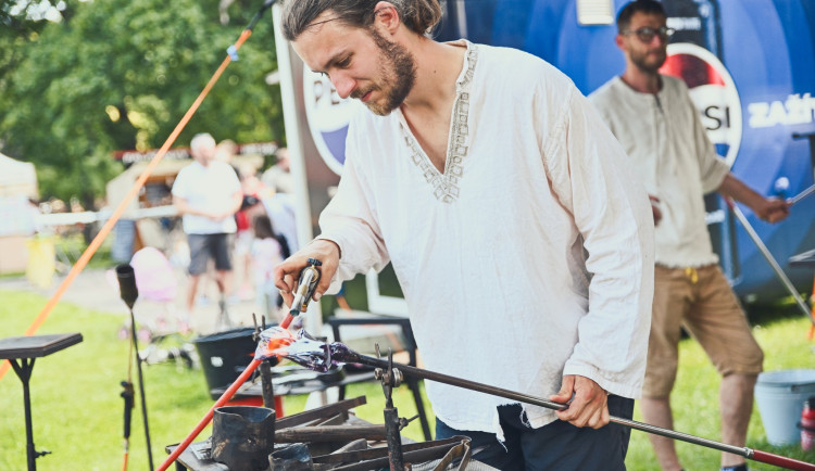 Farmářské trhy, Festival řemesel i Pivní rozjímání. Hradec o víkendu nudit nebude