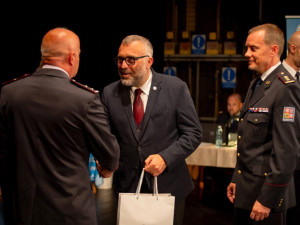 FOTO: Policisté z Frýdku-Místku si převzali svá ocenění. Bylo jich bezmála padesát