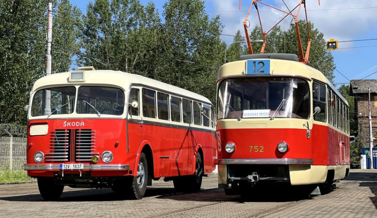 Tramvaj T3 i autobus Škoda 706 RO, ostravský dopravní podnik zrenovoval dvě legendy