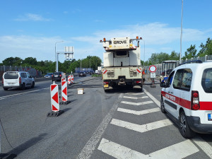 Práce v Roudné ulici nabrali další zpoždění a ŘSD čelí ostré kritice primátora