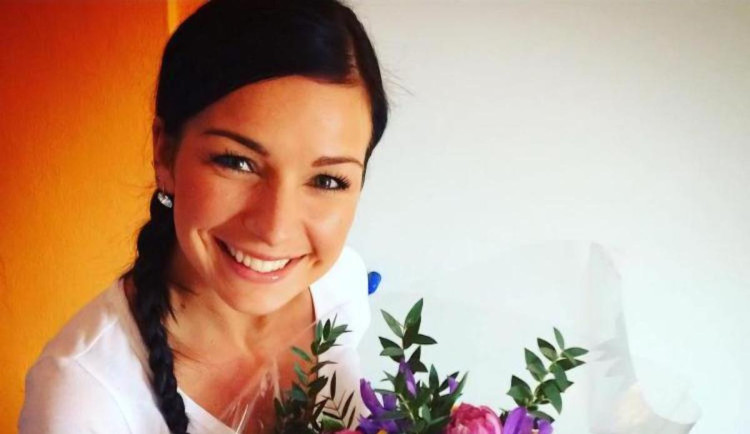 Zemřela moderátorka Bára Tlučhořová. Po letech boje podlehla zákeřné nemoci