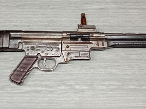 Protitankový kanon nebo nejmenší pistole na světě. Zbraňová amnestie odhalila rarity