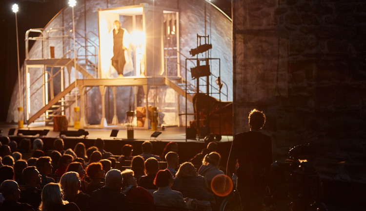 Letní shakespearovské slavnosti v Ostravě nabídnou 20 představení. Začínají v pondělí