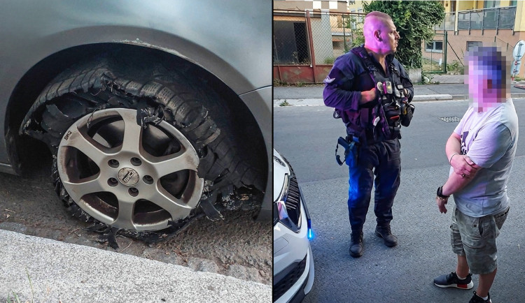 Zběsilá jízda auta s totálně roztrhanou pneumatikou. Řidič byl úplně mimo