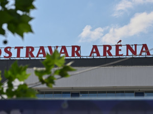 Ostrava před začátkem MS v hokeji: okolí arény se připravovalo na šampionát