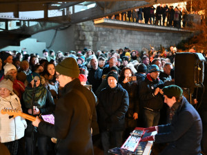 FOTOGALERIE: Pod Sýkorákem nebylo k hnutí. Vánoční blues táhne