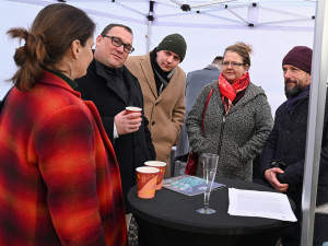 FOTOGALERIE: V srdci Ostravy začal růst polyfunkční dům Václav, upraveno bude i okolí