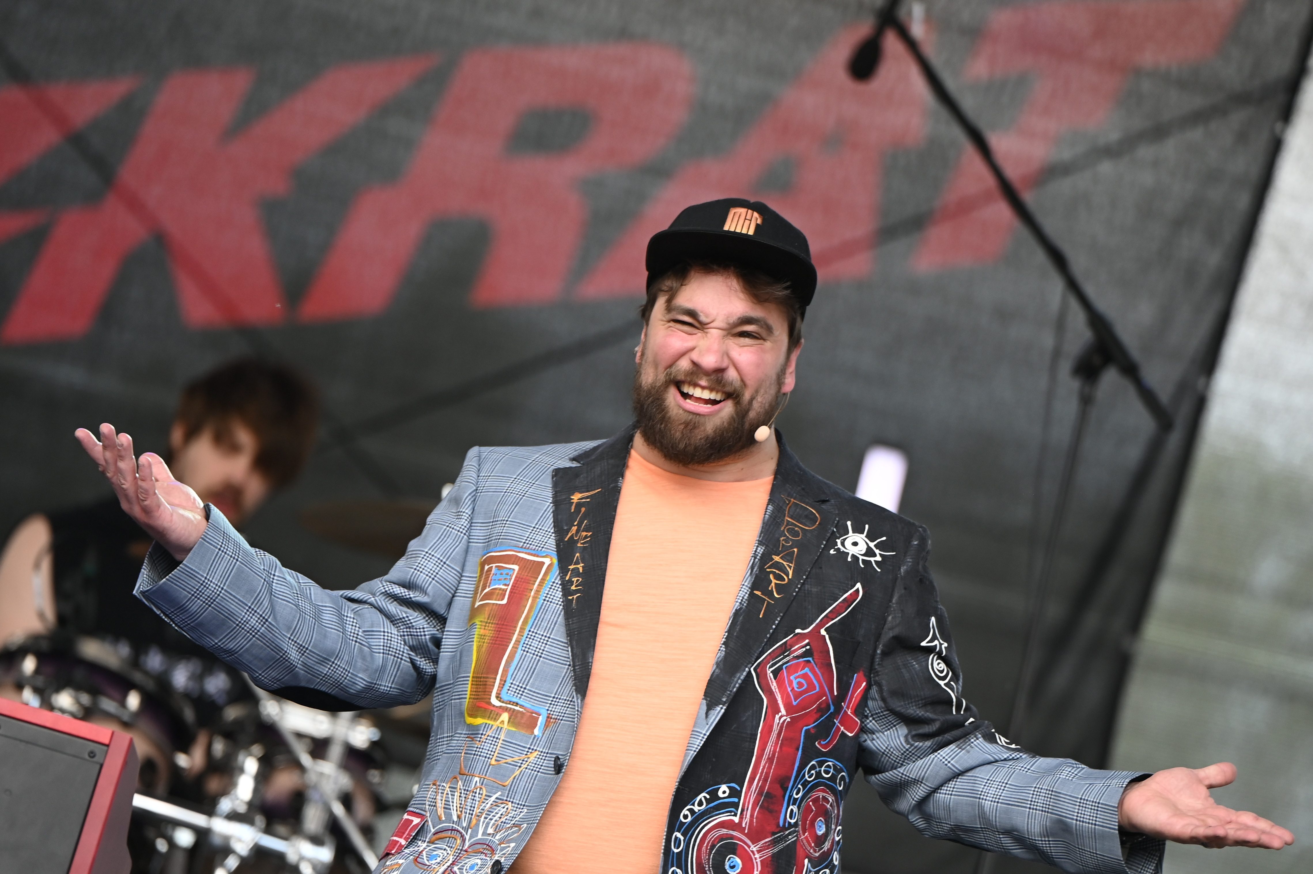 FOTOGALERIE: Sorfest přilákal fanoušky rocku na Slezskoostravský hrad. Hrálo se ze tří pódií