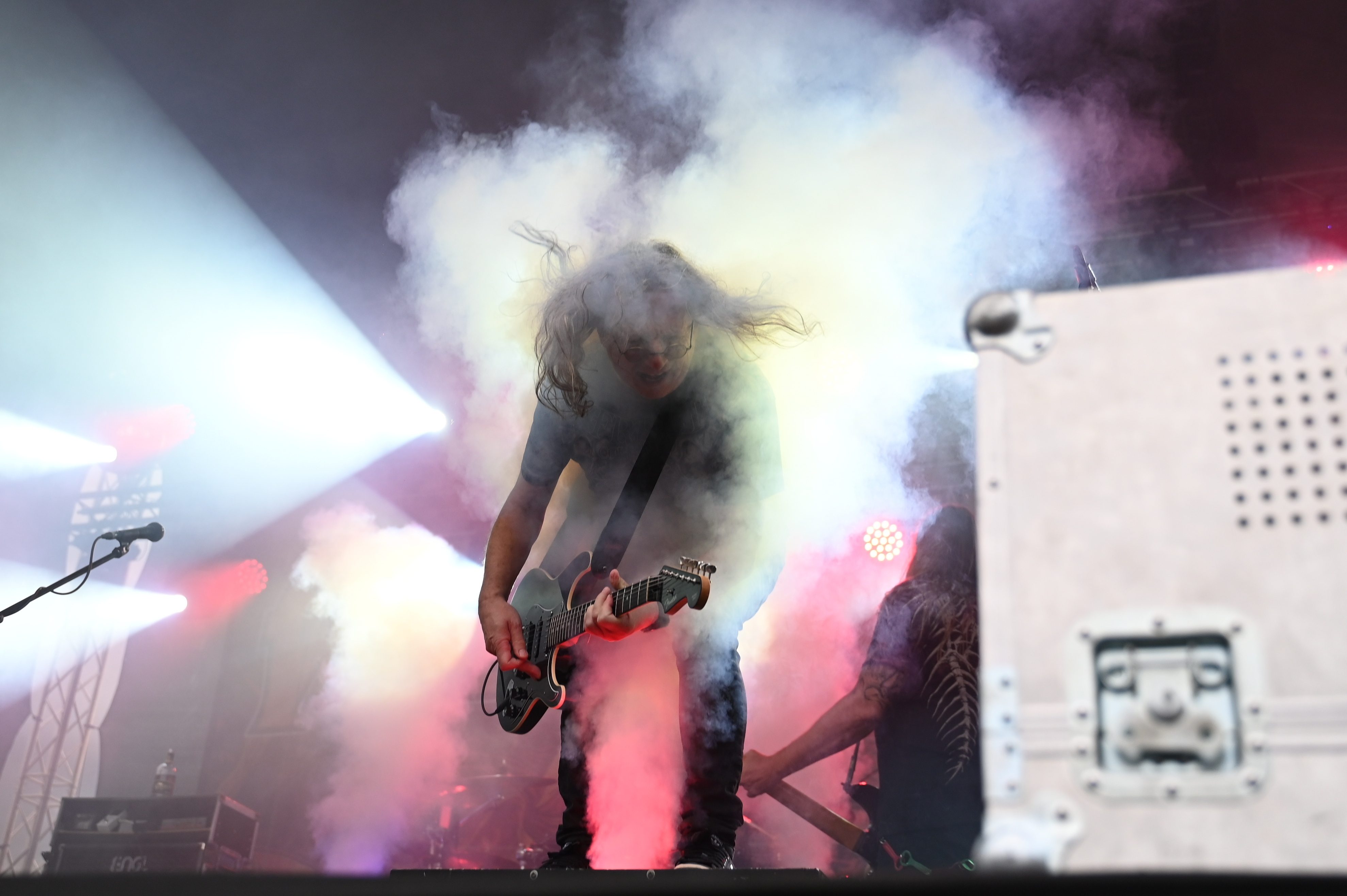 FOTOGALERIE: Sorfest přilákal fanoušky rocku na Slezskoostravský hrad. Hrálo se ze tří pódií