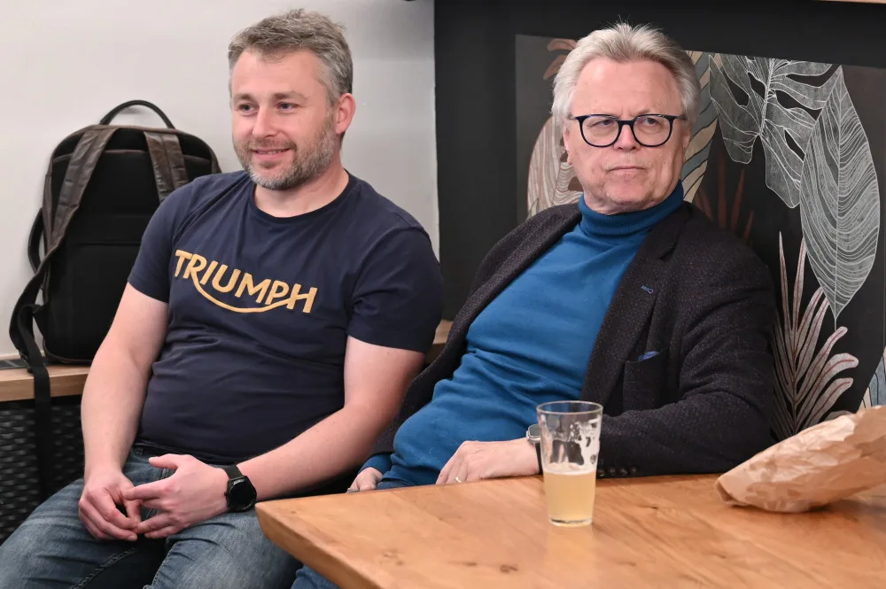 Vstupem do politiky jsem spáchal sebevraždu. Exhejtman Ivo Vondrák zahájil kampaň v bruntálské restauraci