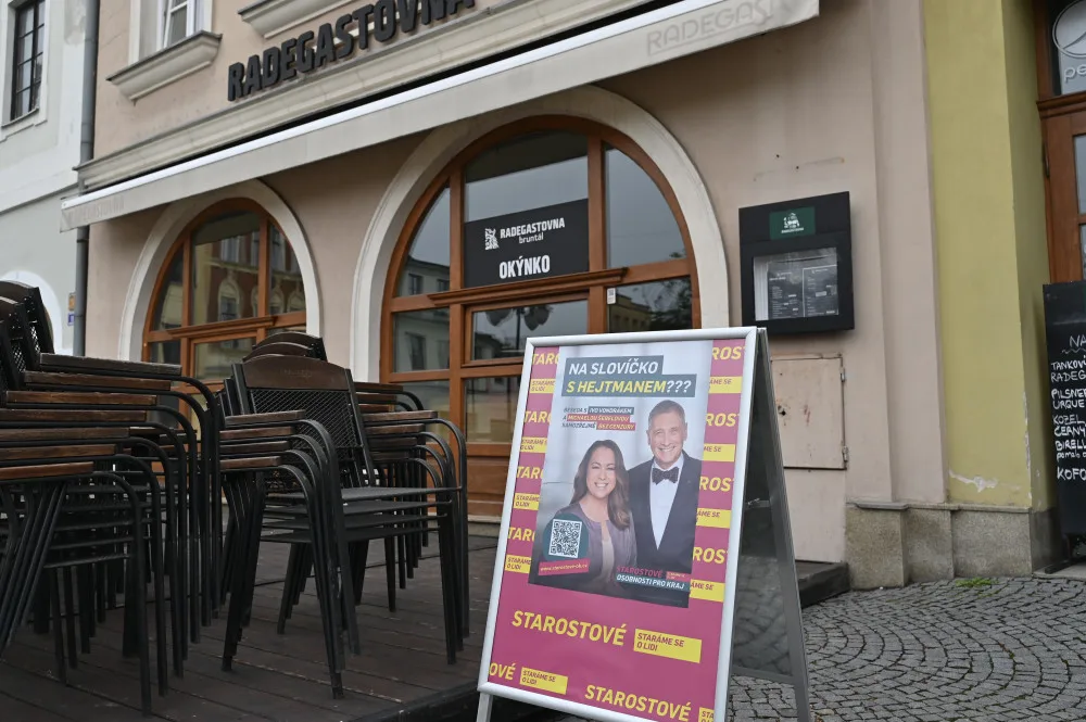 Vstupem do politiky jsem spáchal sebevraždu. Exhejtman Ivo Vondrák zahájil kampaň v bruntálské restauraci