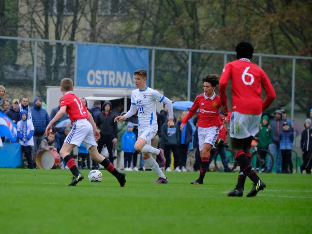 Z loňského zápasu FC Baník Ostrava – Manchester United FC v Ostravě.