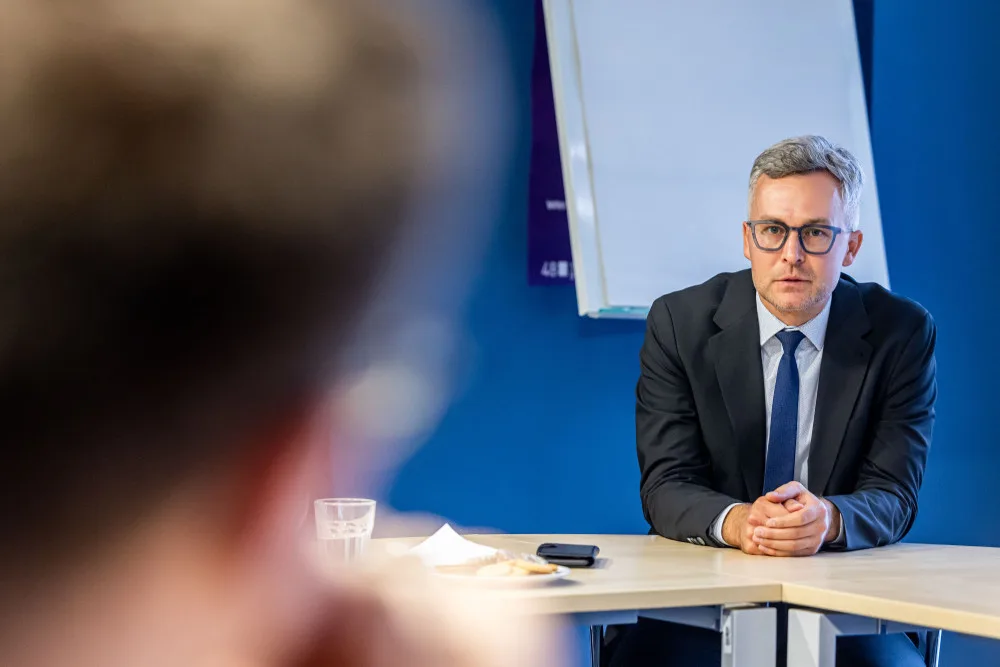 EU dělala všechno pro to, aby snižovala konkurenceschopnost Evropy. To se musí změnit, říká kandidát na europoslance Ondřej Krutílek.