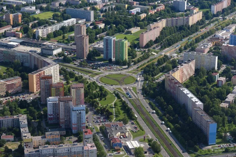 Ostravský obvod Jih nabízí mladým lidem startovací byty s levnějším nájmem. Páry ušetří až stovku za metr