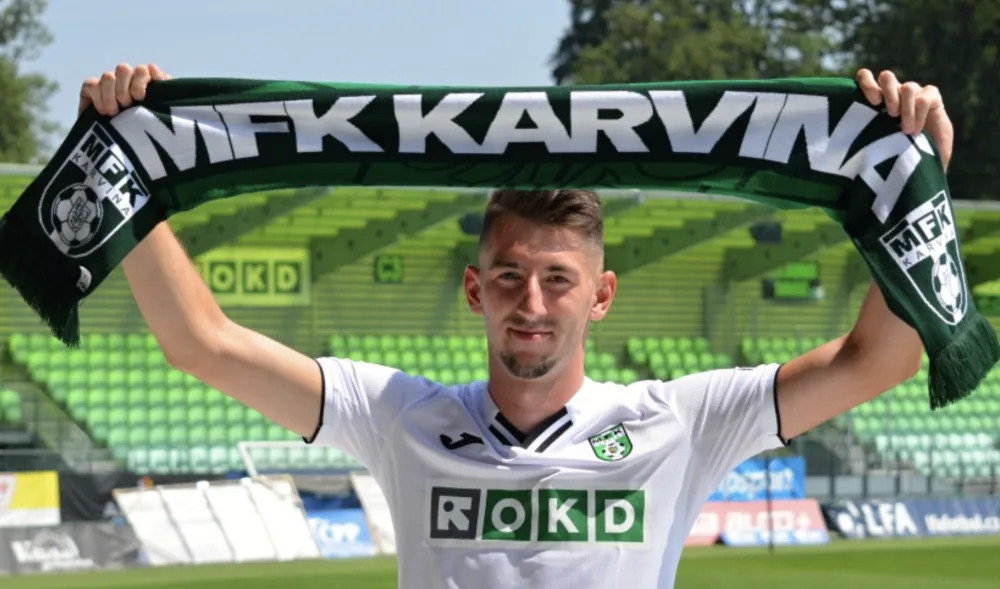 Fotbalový obránce Endl je druhou letní posilou Karviné, přestoupil z Brna.