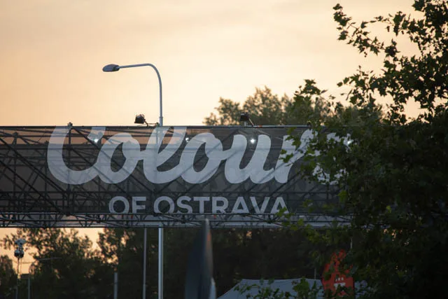 V sobotu vyvrcholil festival Colours of Ostrava. Na příštím ročníku vystoupí známé duo The Chainsmokers