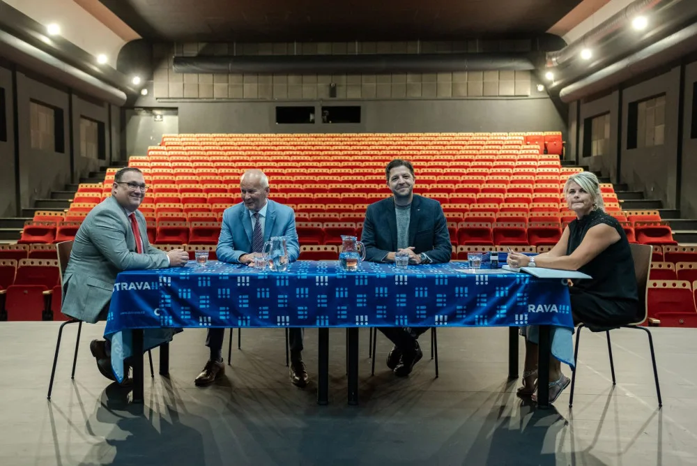 VIZUALIZACE: Divadlo Mír postaví ve Vítkovicích novou divadelní scénu. Smlouva podepsána