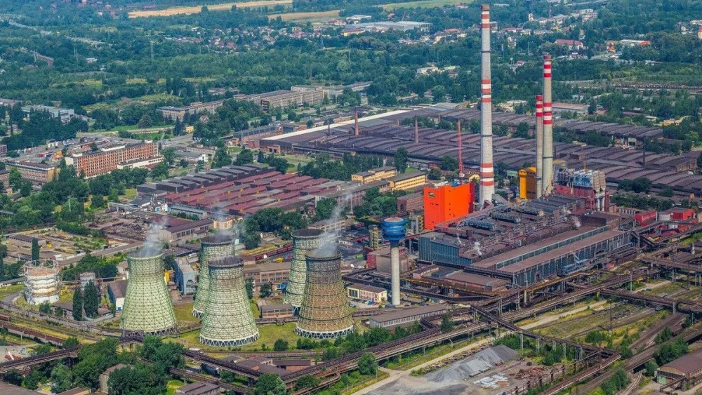 Firma Tameh Czech, která dodávala energie huti Liberty, míří do konkurzu. Povolil to krajský soud