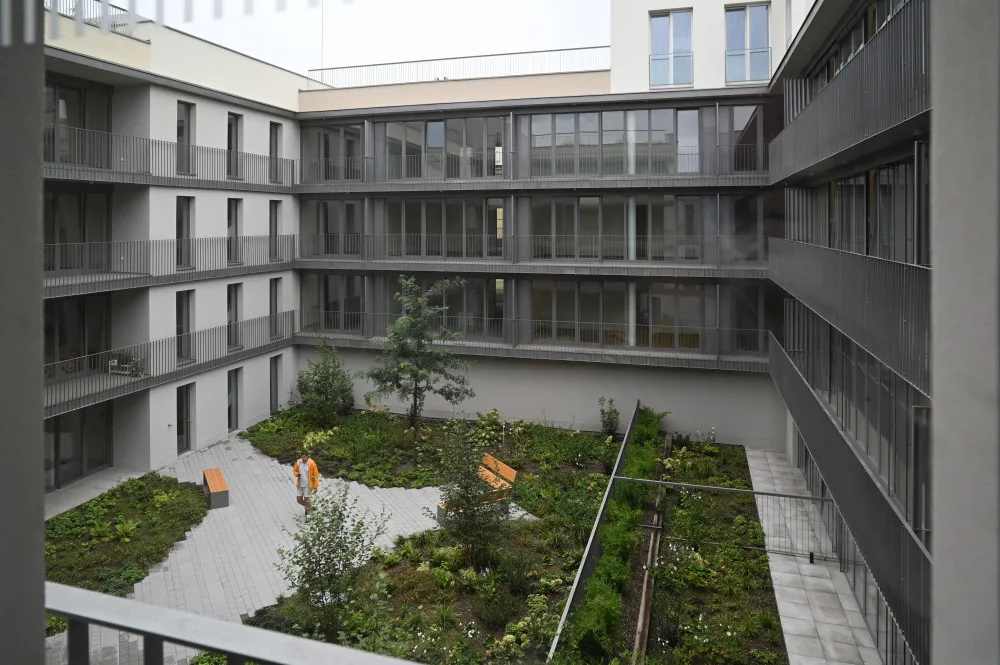 FOTO: Nové Lauby zaplnily historické centrum Ostravy. Po 60 letech
