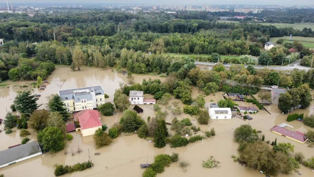 Válka Severu proti Jihu po ostravsku. Nenechali jsme vás zatopit záměrně, brání hejtman starostu Nové Vsi