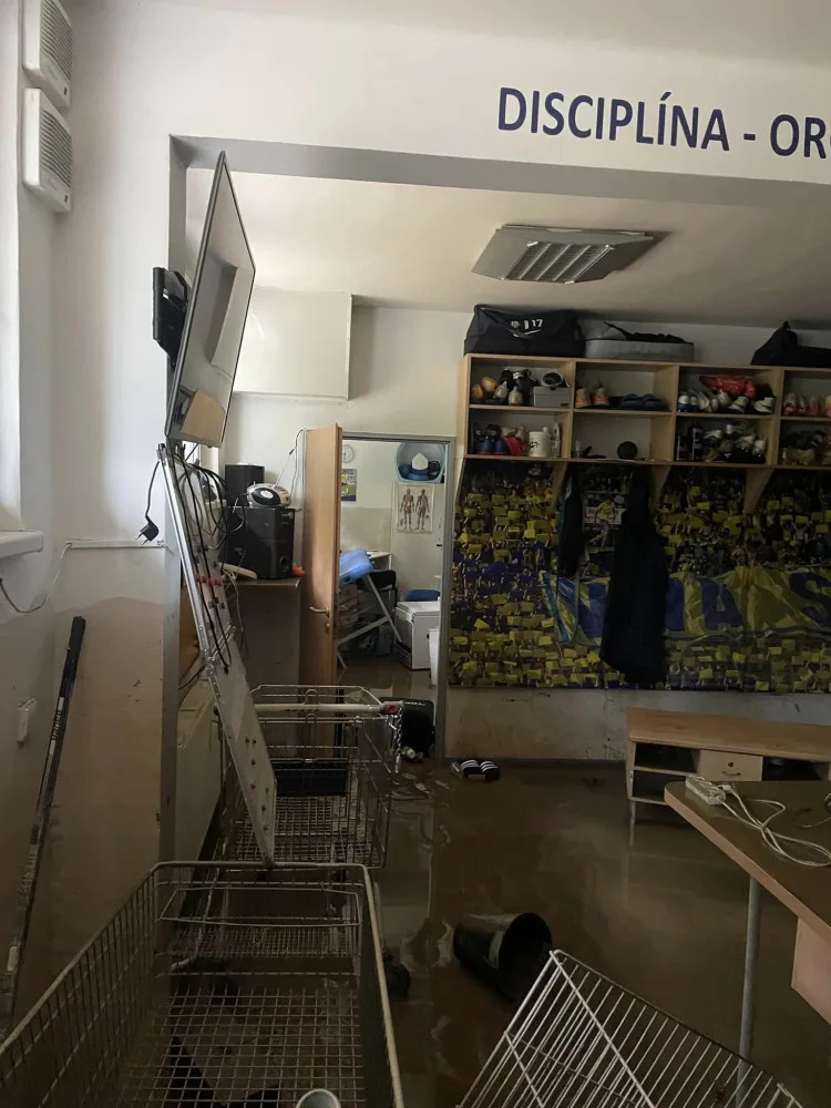 Stále uvítáme jakoukoliv ruku k dílu, hlásí opavský fotbalový klub. Fanoušci mohou pomoci i finančně