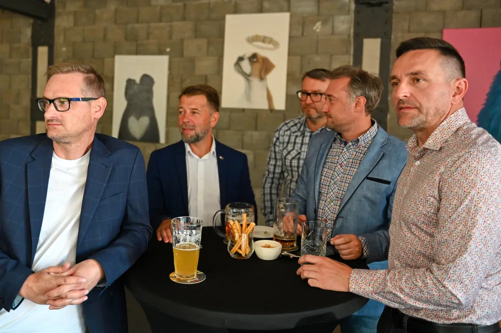 VOLBY 2024: Moravskoslezský kraj má téměř sečteno. Hnutí ANO drtivě zvítězilo, Bělica si získal voliče