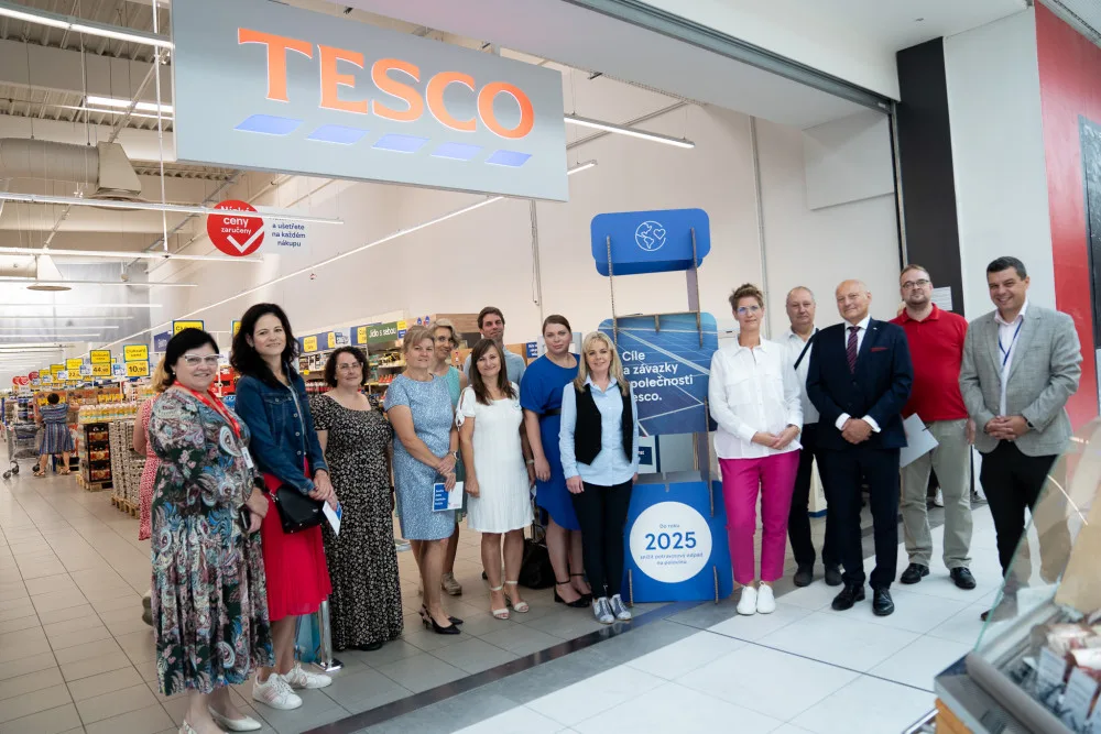Tesco v Ostravě rozšiřuje nabídku zdravých potravin, daruje tuny potravin lidem v nouzi, optimalizuje obaly a snižuje uhlíkovou stopu