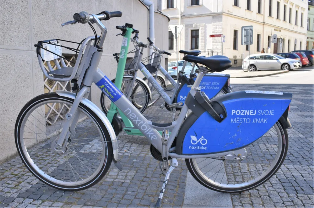 Popularita sdílených kol ve Frýdku-Místku roste. Službu na další dva roky zajistí firma nextbike
