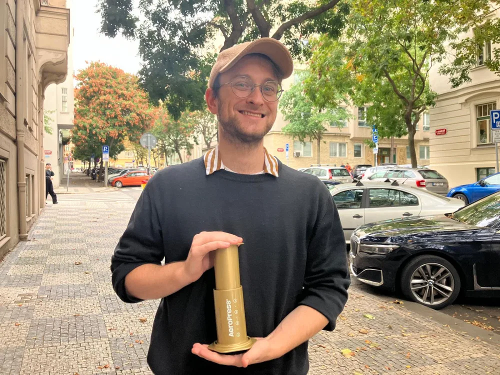 (NE)OBYČEJNÍ: Kafe je pro Jirku jen koníček, i přesto se dostal na mistrovství světa v Aeropressu
