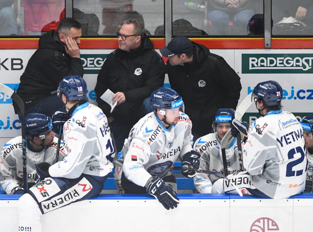 Hokejisté Olomouce porazili Vítkovice 5:3, čtyřmi body zazářil Kunc