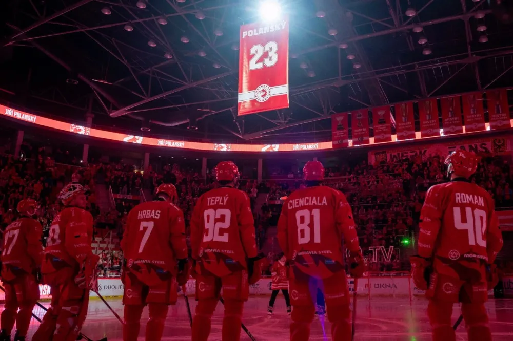 Pardubice vyhrály nad Třincem v repríze finále i druhý zápas