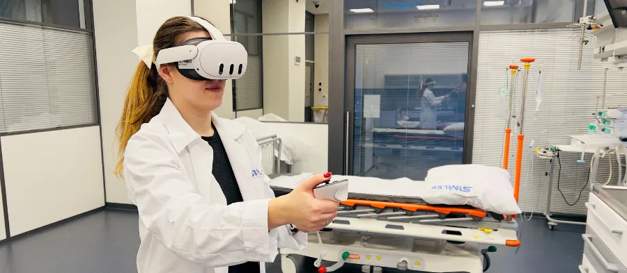 Ostravská lékařská fakulta má virtuální nemocnici. Medici zažijí krizové situace z pohodlí univerzitní učebny