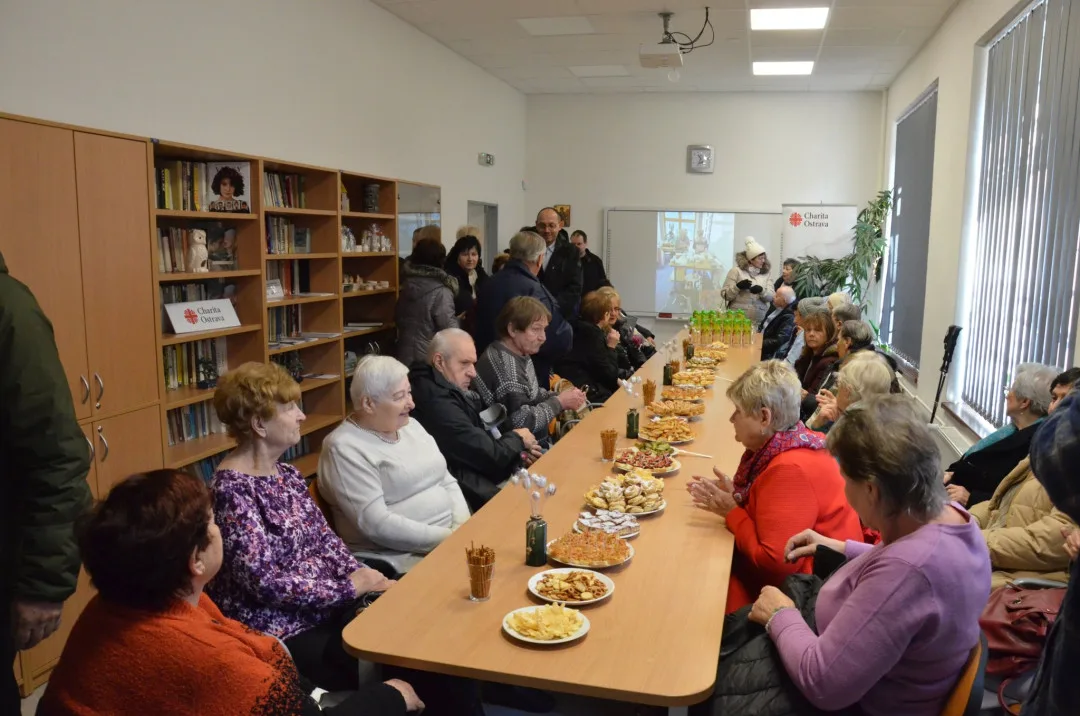 Komunitní centrum seniorů v Zábřehu má nové zázemí. Znovu se mi vrátila chuť do života, svěřila se klientka