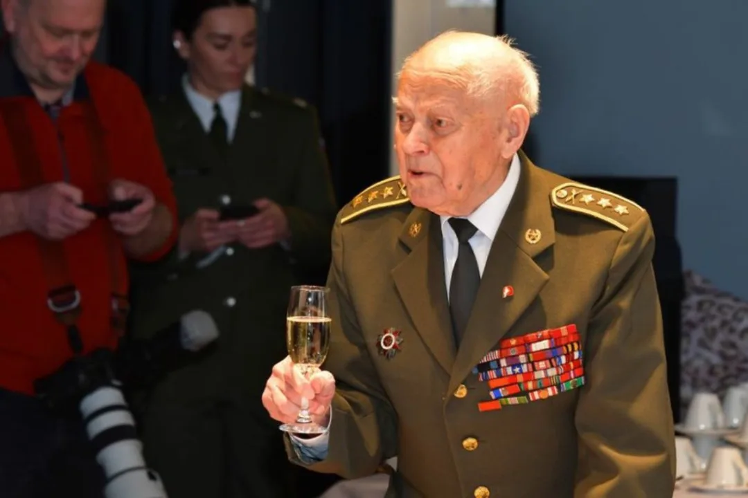 Druhoválečný veterán z Ostravy oslavil 103 let. Za války bránil Československo a strávil několik let v gulagu
