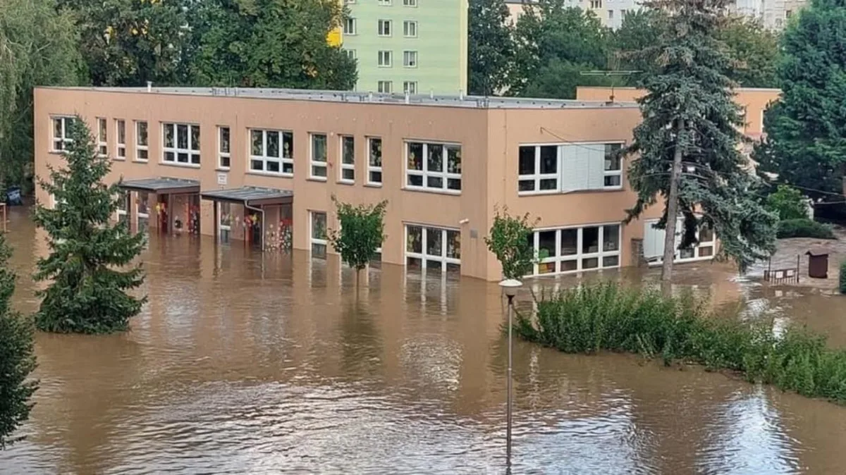 Opavské školství se dostává z povodní. Rekonstrukce škol brzdí vlhkost a peníze