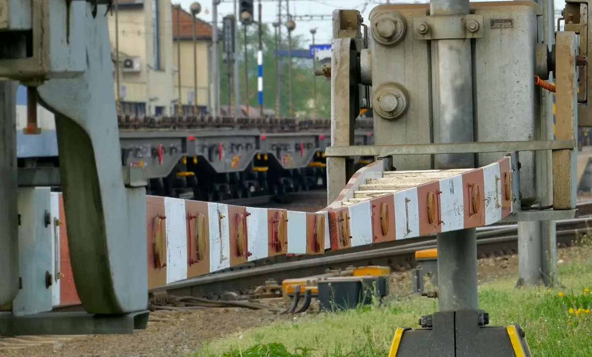 VIDEO: Nebezpečný přejezd smrti na koridoru ve Studénce zmizí, nový podjezd změní také dopravu v okolí