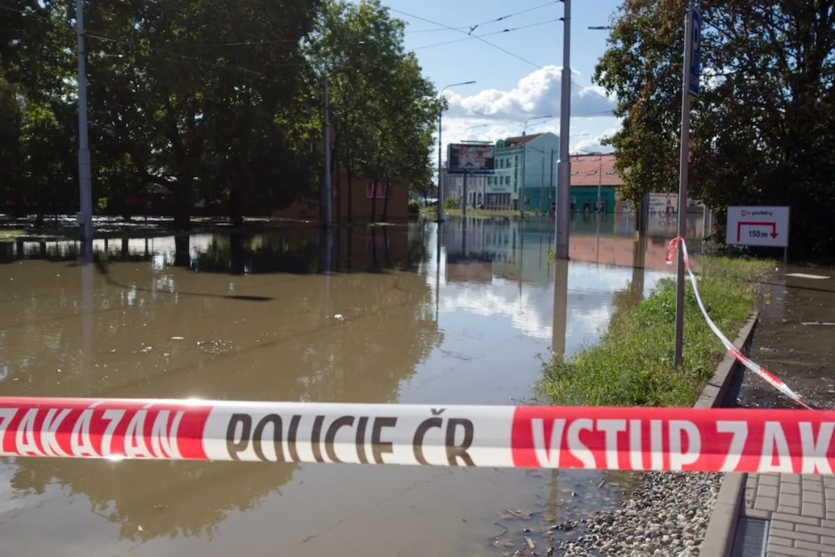 Povodně způsobily stamilionové škody ve školách, opravy potrvají ještě roky