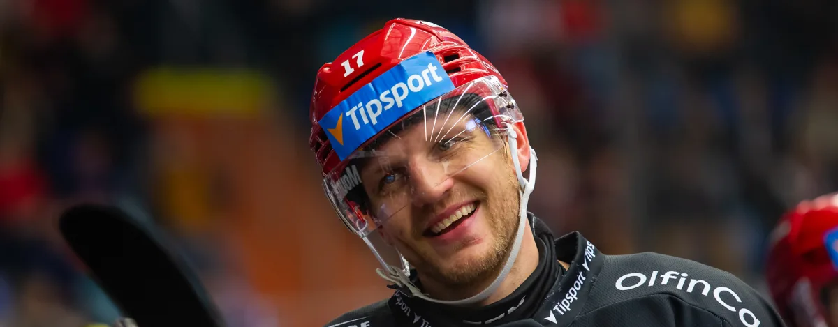 Lotyšský hokejový obránce Freibergs vymění Hradec Králové za Vítkovice