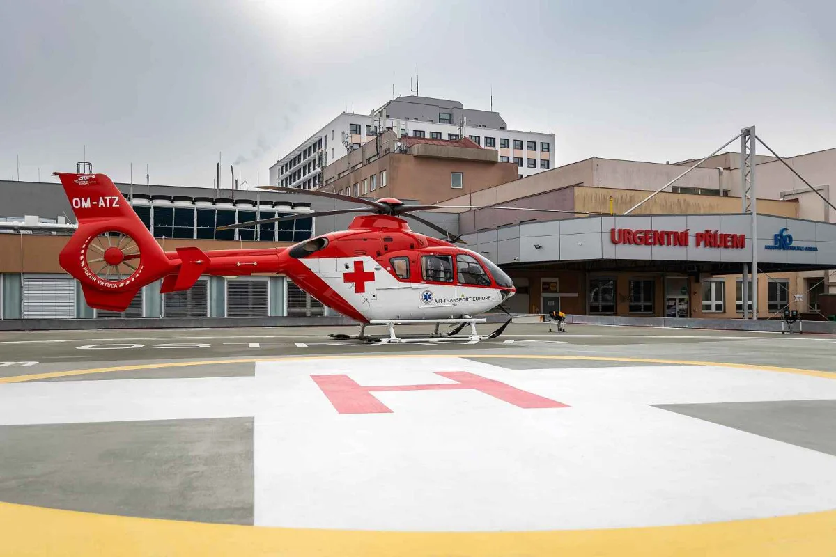 Ostravská fakultní nemocnice zapracovala na svém heliportu, létat se bude i v noci