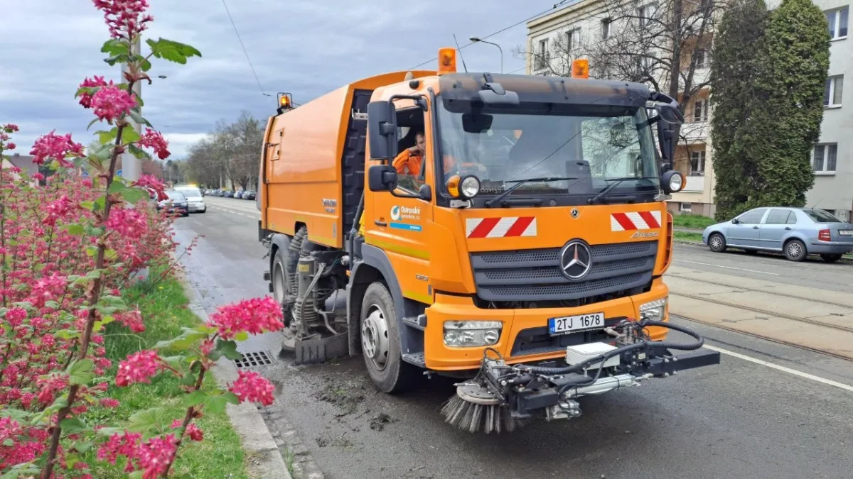 Z ostravských ulic po Velikonocích zmizelo už 750 tun špíny