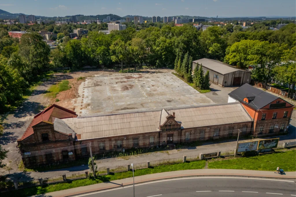 Bývalé sklady Tauchmann ve Frýdku se změní v nový Lidl, historická fasáda zůstane