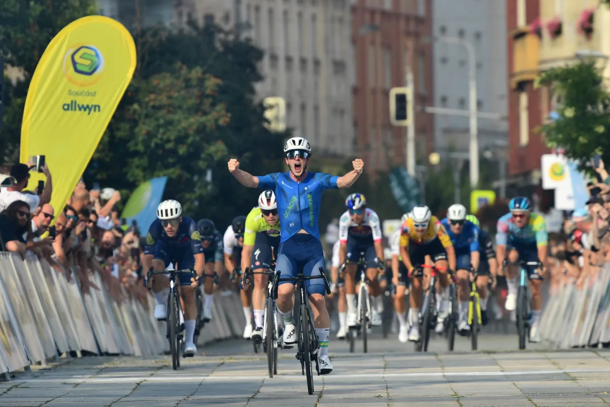 Třetí etapu Czech Tour vyhrál ve spurtu v Ostravě australský cyklista Walsh. Foto: Se svolením Czech Tour