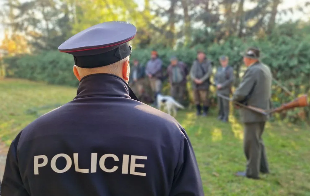 K myslivcům na honu v Sudicích se připojila i policie. Nezjistila žádné pochybení