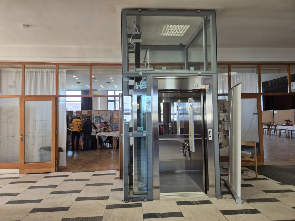 V Orlové dokončili opravu parkoviště, stavbu cyklostezky i modernizaci Kulturního domu